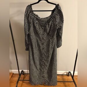 Missguided Black & White Heart-Print Midi Dress